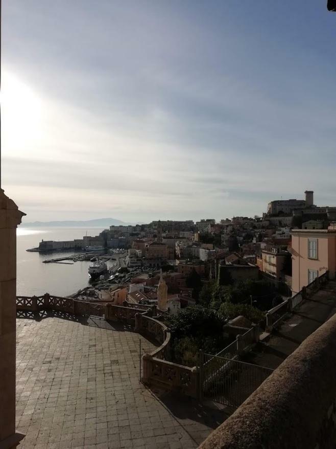 Oltre Il Mare Guest House Geata Exterior foto