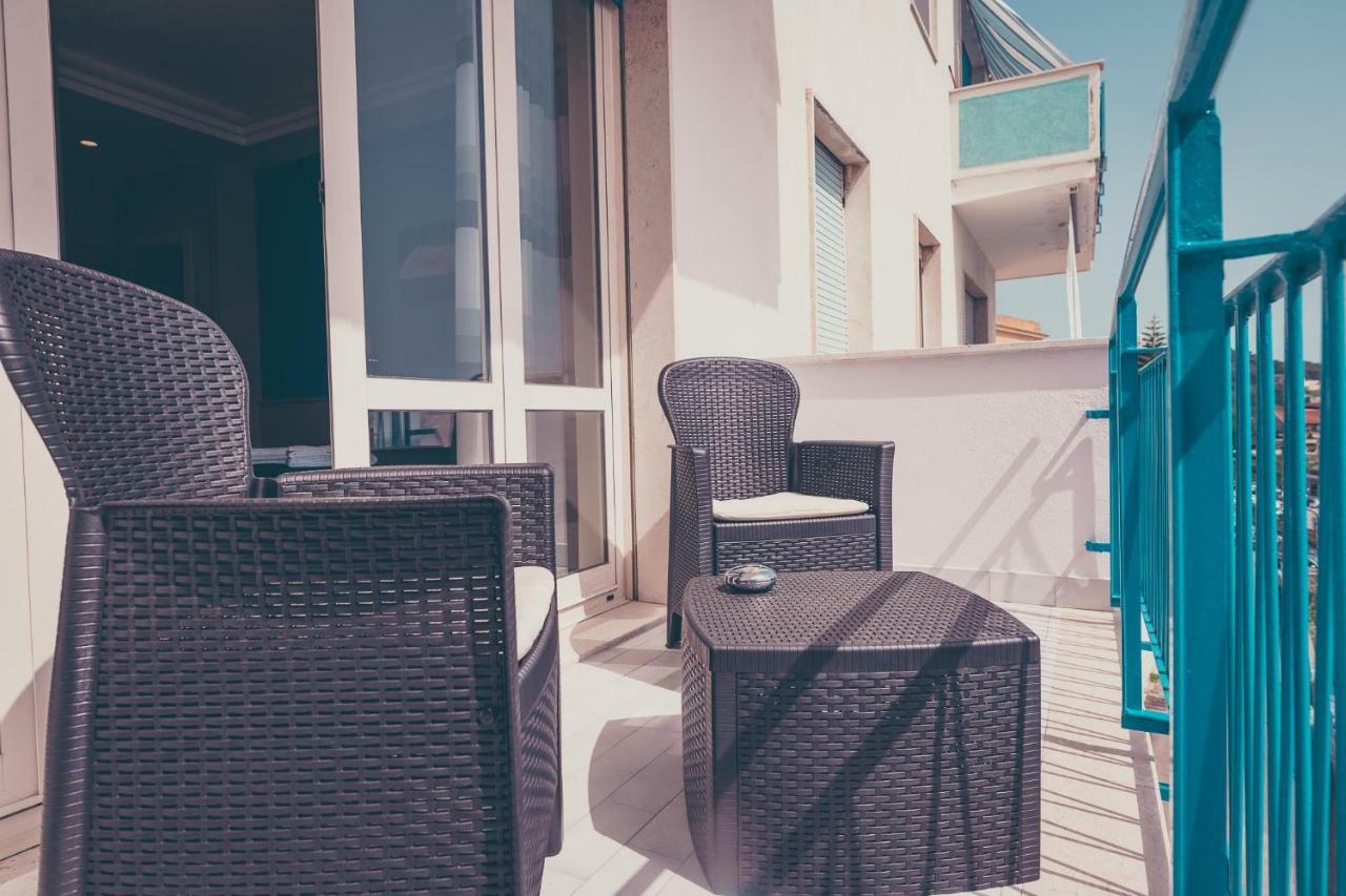 Oltre Il Mare Guest House Geata Exterior foto
